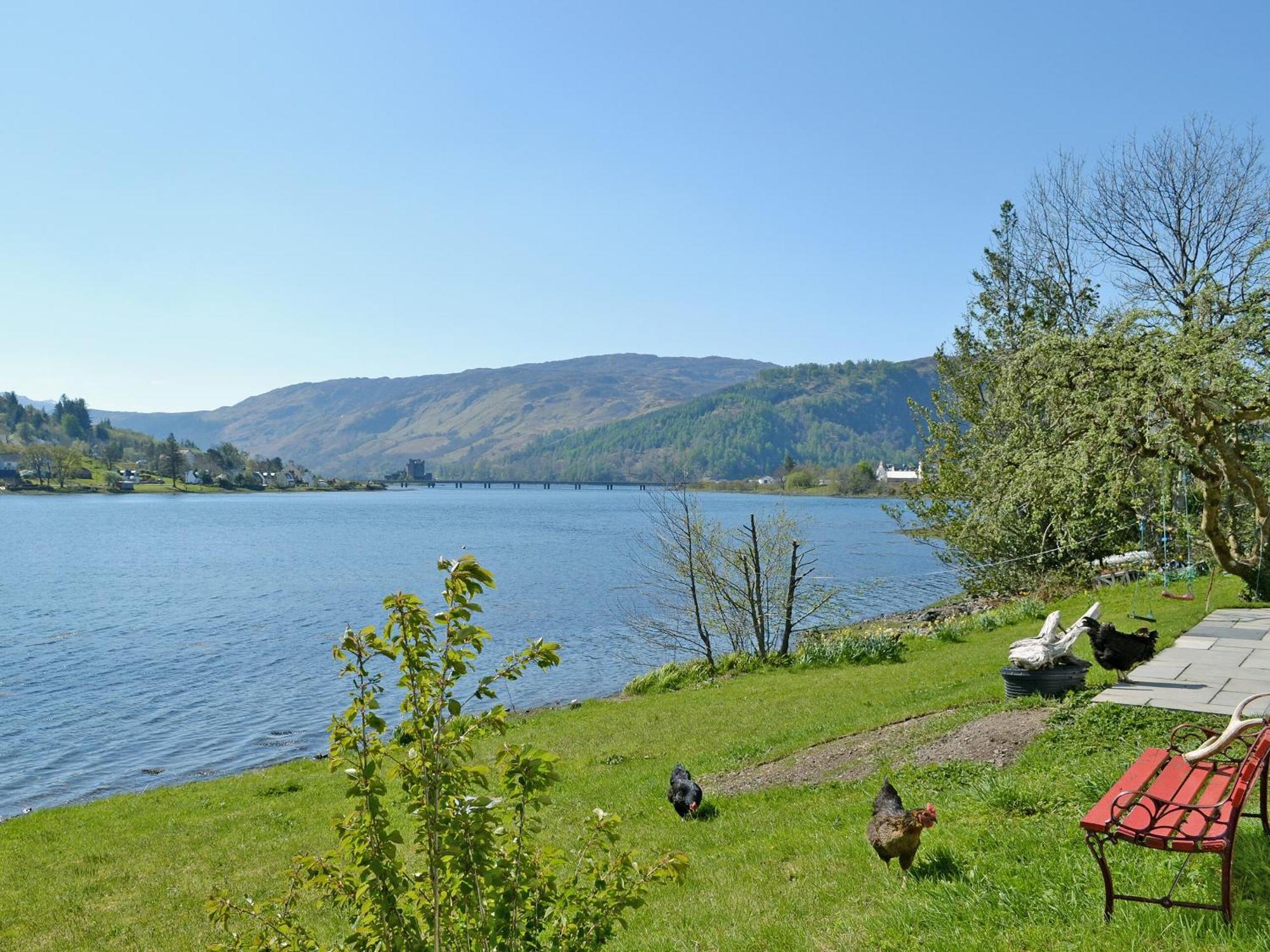 Loch Shore Cottage Dornie Buitenkant foto