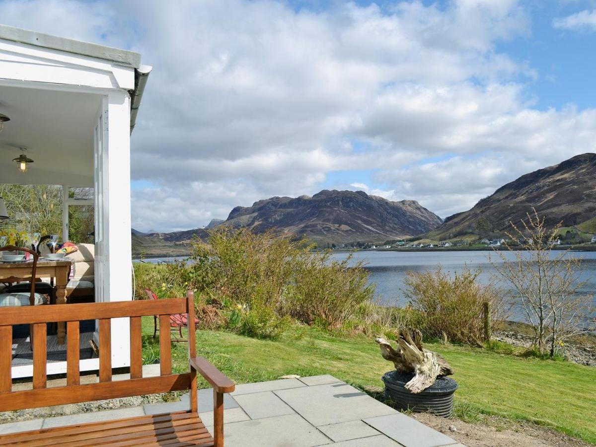 Loch Shore Cottage Dornie Buitenkant foto